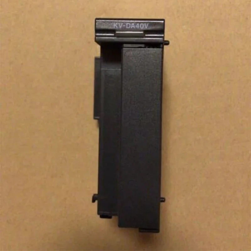 KEYENCE KV-DA40V KV-DA40 컨트롤러 1개1개페널티