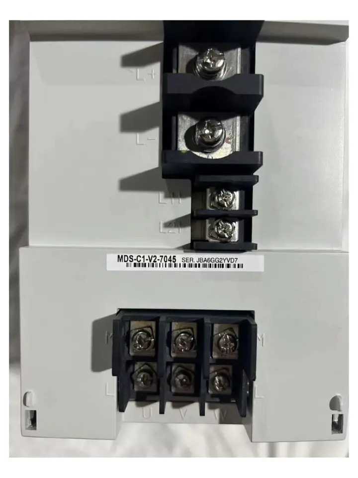 리퍼 MDS-C1-V2-7045 드라이브 완료