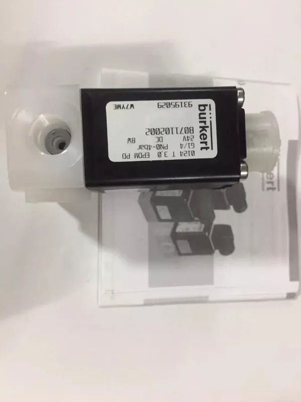Burker0124 솔레노이드 밸브 0124T 3.0 PD G1/4 24DC 93195029