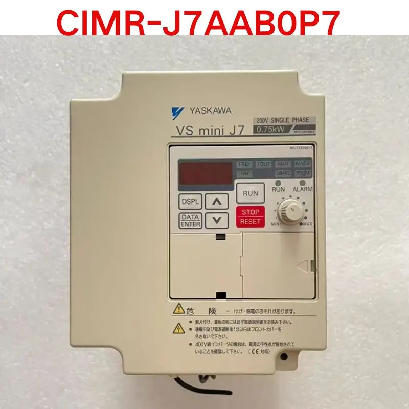 리퍼 OK 인버터 CIMR-J7AAB0P7