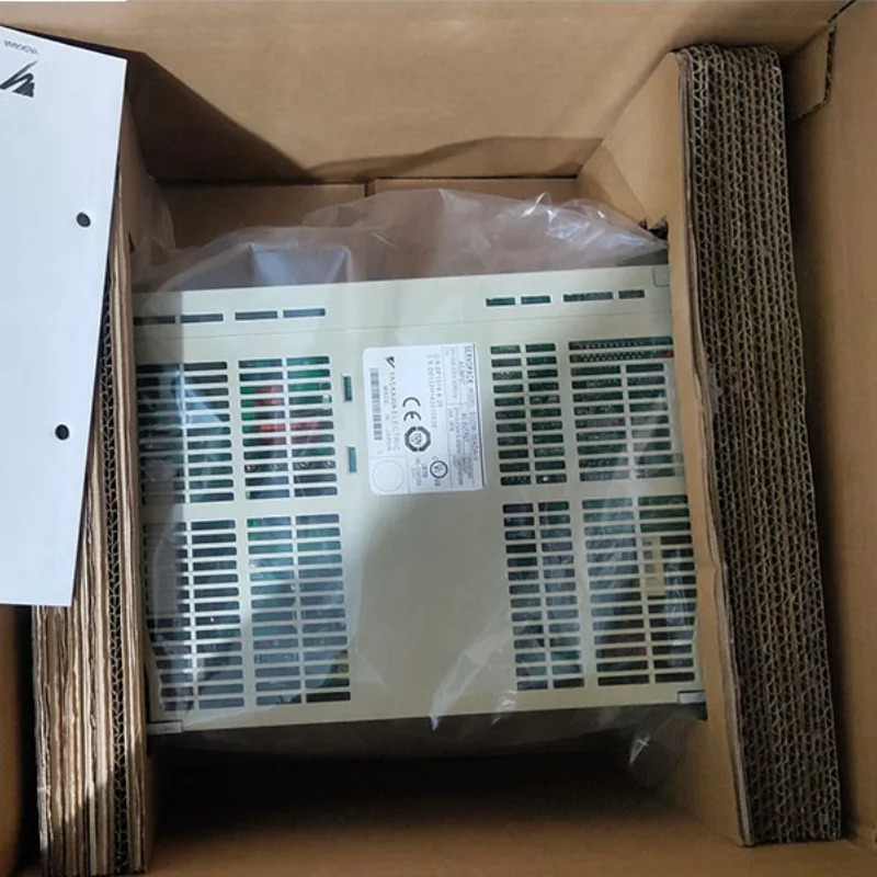 새 Yaskawa SGDM-30ADA-V 서보모터