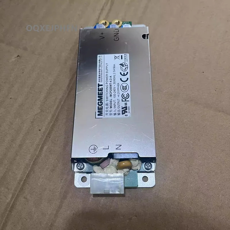 MEGM호환EET 4.2V45A 200W MCP200WLT-4.2 4.2V40A MCP200WT-4.2-A 4.5V60A MCP300D-4.5거전원공급장치는 새것처럼 작동