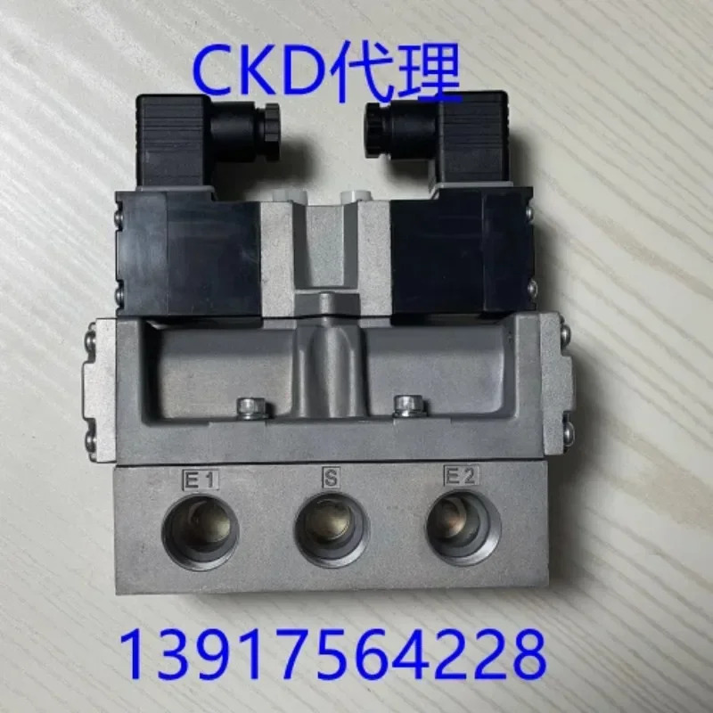 CKD 솔레노이드 밸브 4F620-15 20-AC220 DC24V 4F610-15 20-AC220V