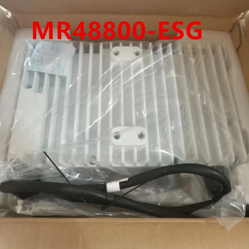 MEGM호환EET -54.5 V14.7A 오리지널 전원공급장치 800W MR48800-ESG POWER6315