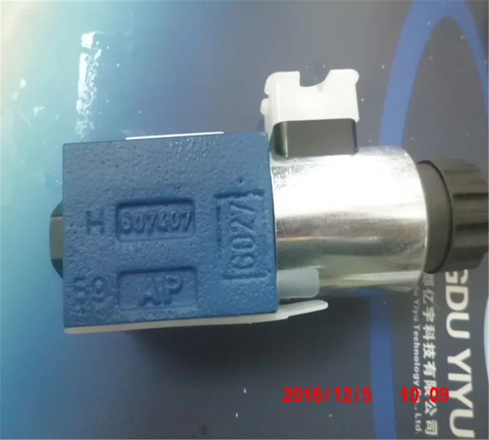 렉스 로스 유압 솔레노이드 밸브 M-3SED6CK13 350CG24N9K4