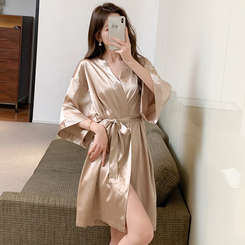 여성 골프가운 숏 여름 홈웨어 비치웨어 V넥 반팔 랩스타일 허리끈 루즈핏 얇은 통기성 - 상세 이미지 2