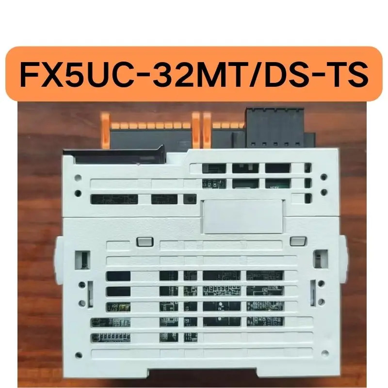 FX5UC-32MT DS-TS 컨트롤러