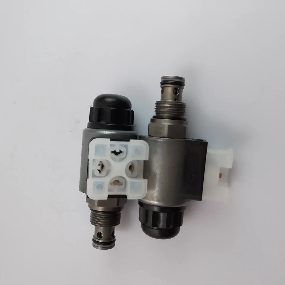HYDAC 방향 밸브 WSM06020W-01M-C-N-24DG