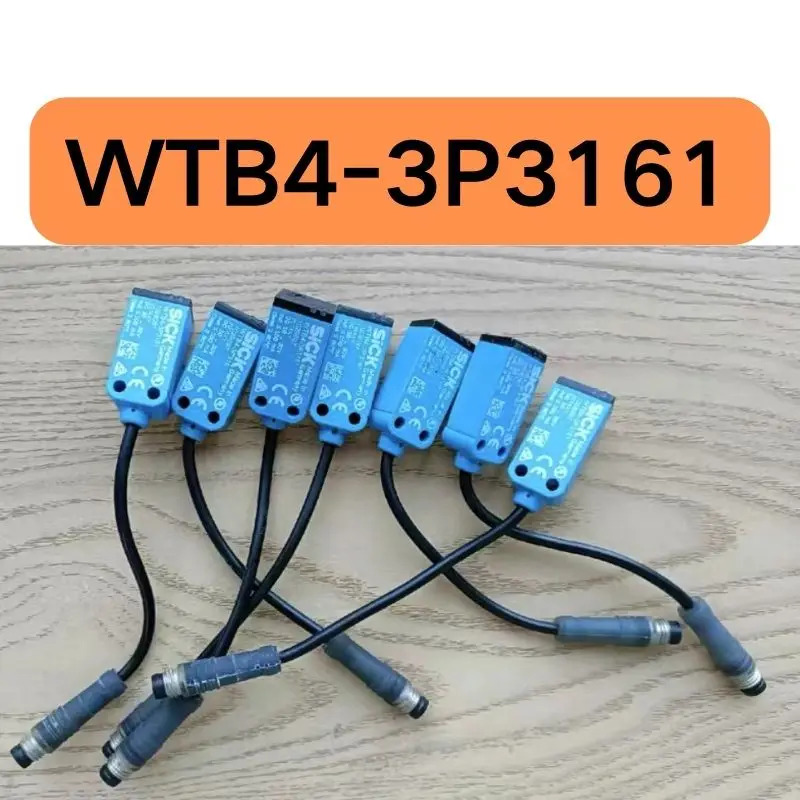 리퍼 WTB4-3P3161 광전센서 1028097 완료 기능이 손상