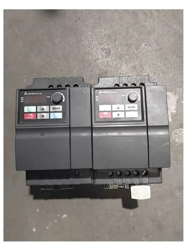 리퍼 완료 주파수 변환기 신 VFD022EL43A