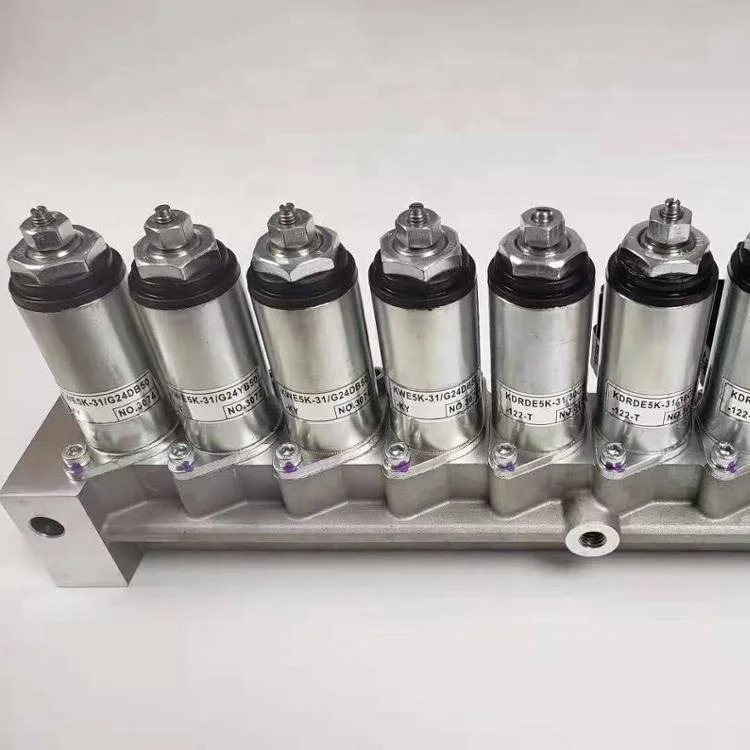 SK200-8 솔레노이드 밸브 세트 블록 ASSY YN35V00047F1