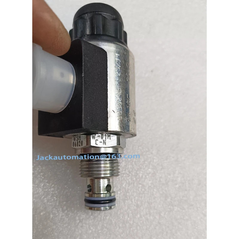 HYDAC WSM06020W-01M-C-N-24DG 전자기 방향 밸브 플매트 카펫 러그