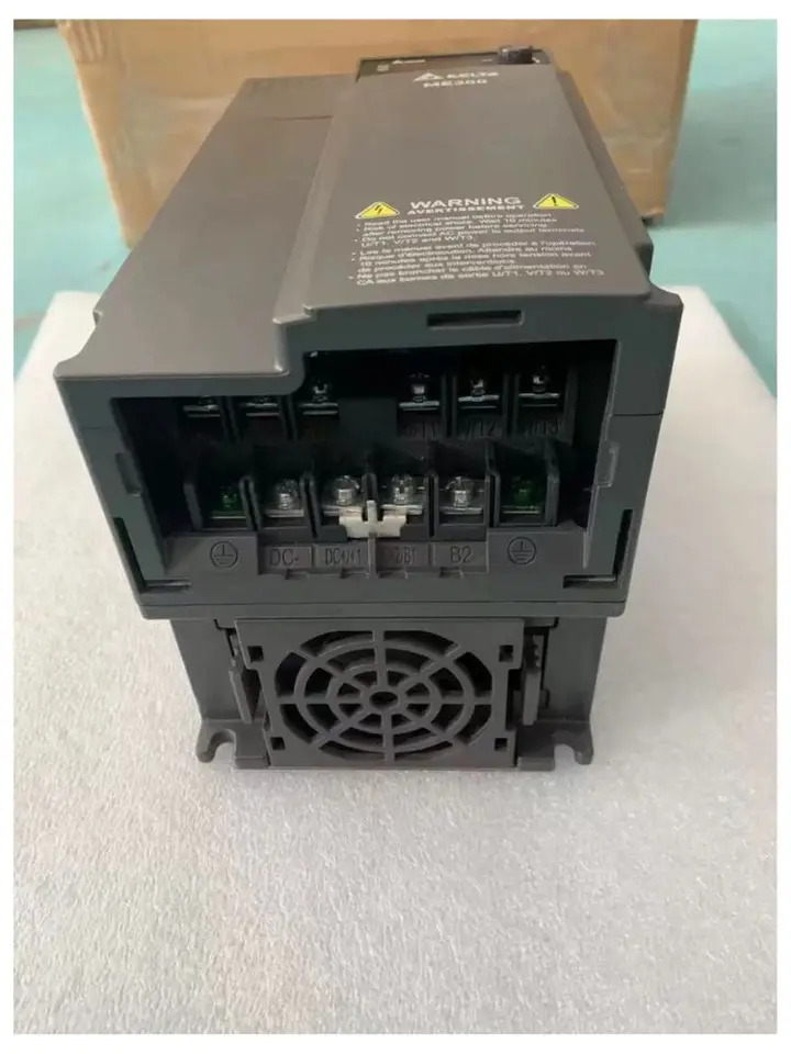 리퍼 VFD17AME43ANNAA 인버터 완료