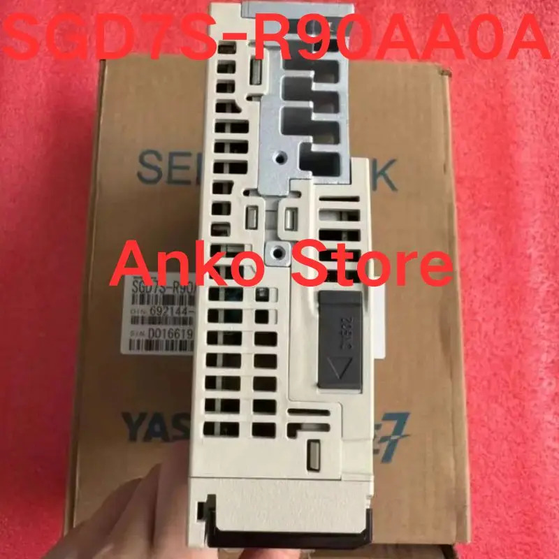 서보 드라이브 SGD7S-R90AA0A 신