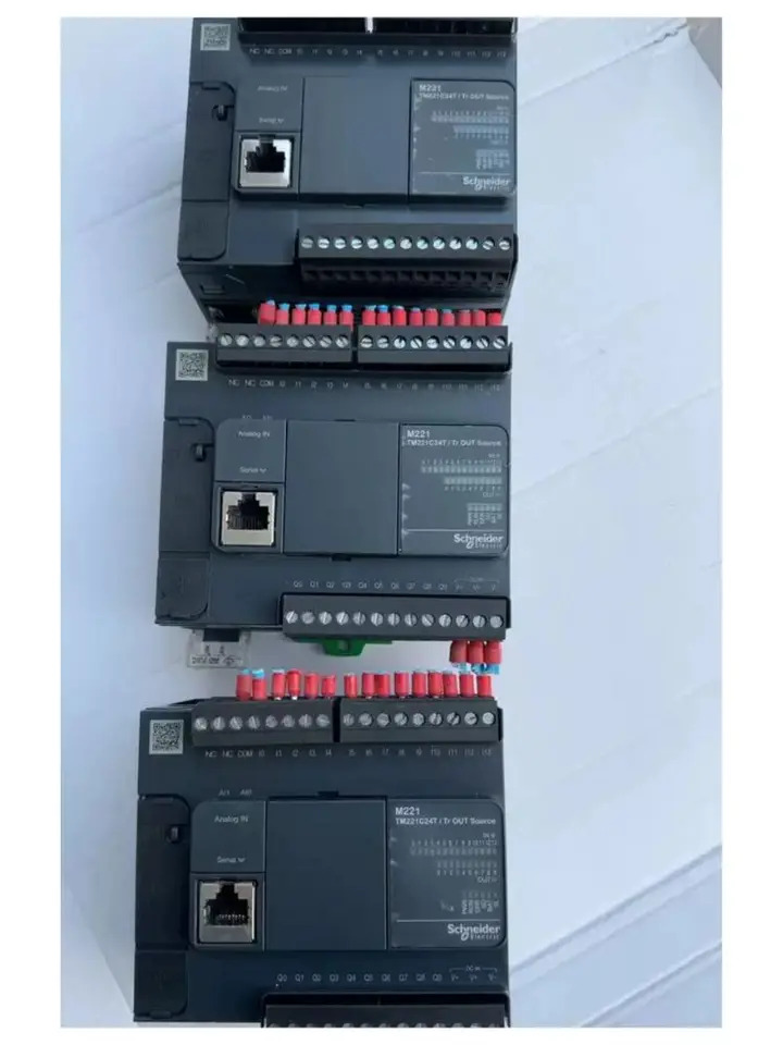 리퍼 TM221C24T PLC OK