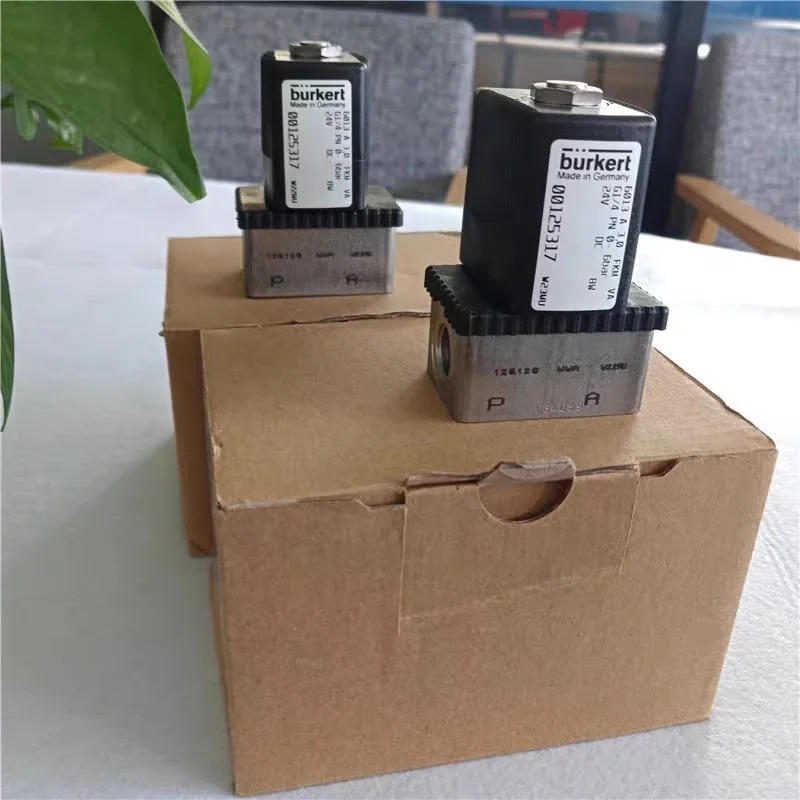 BURKERT 스테인레스 스틸 솔레노이드 밸브 6013 A 3.0 G1/4 24VDC00125317