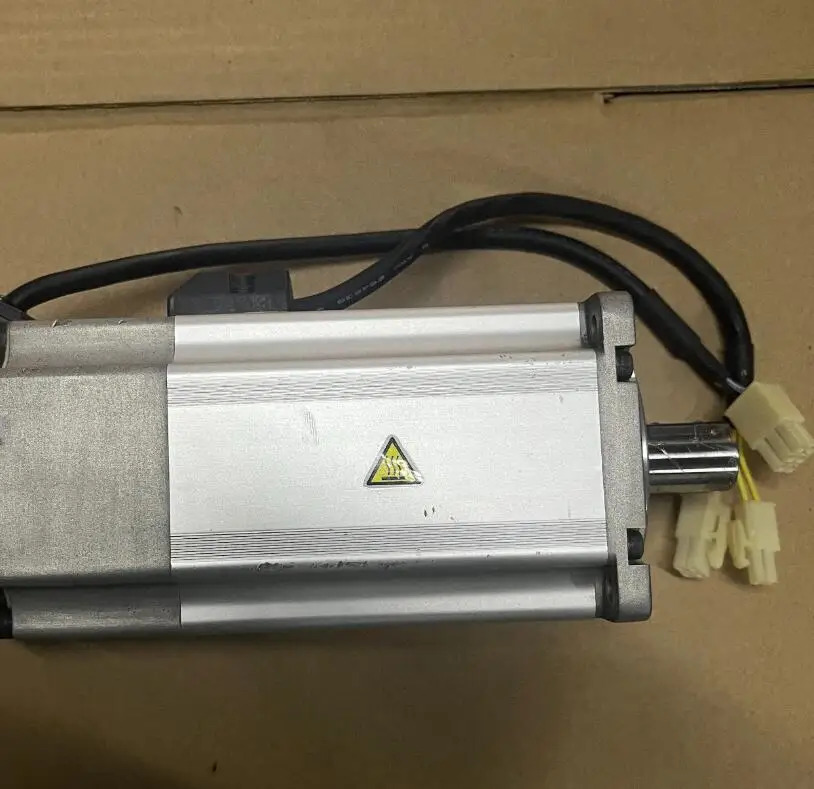 MSMD082G1U 750W 3개월 으로 잘 작동