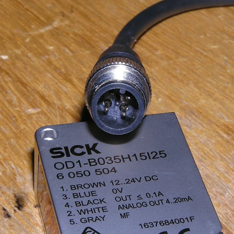 Schke SICK OD1-B035H15I25 변위 측정 센서 10개 페널티