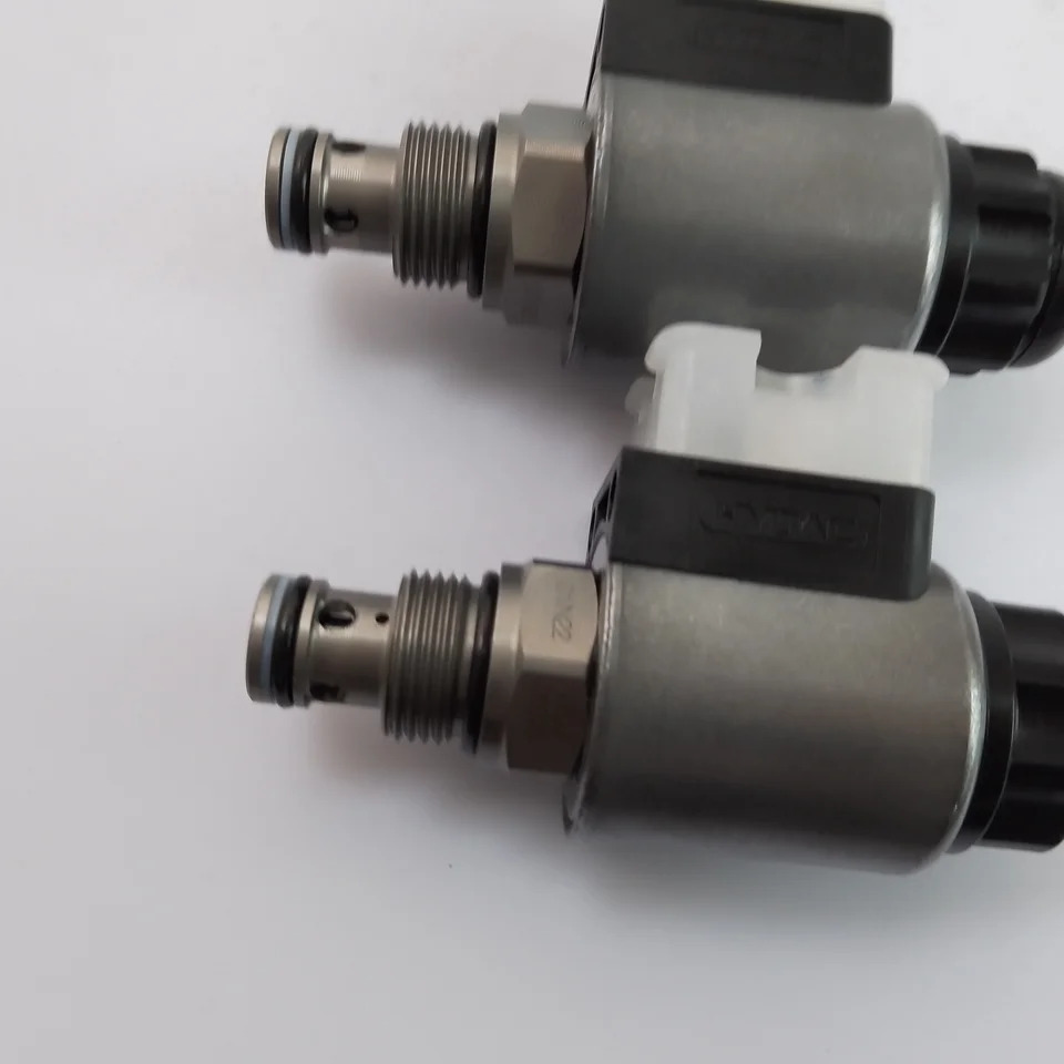 HYDAC 방향 밸브 WSM06020W-01M-C-N-24DG