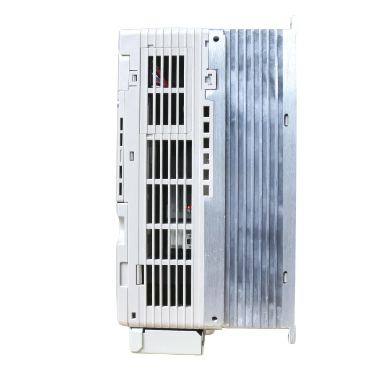 새 Yaskawa CIMR-VT4A0018FAA 인버터