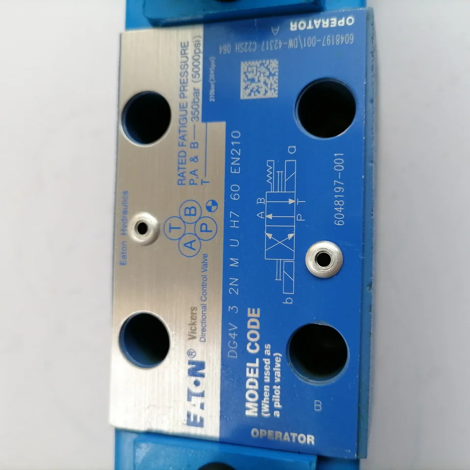 Ea ton vic kers 솔레노이드 밸브 DG4V DG4V-3-2N-M-U-H7-60