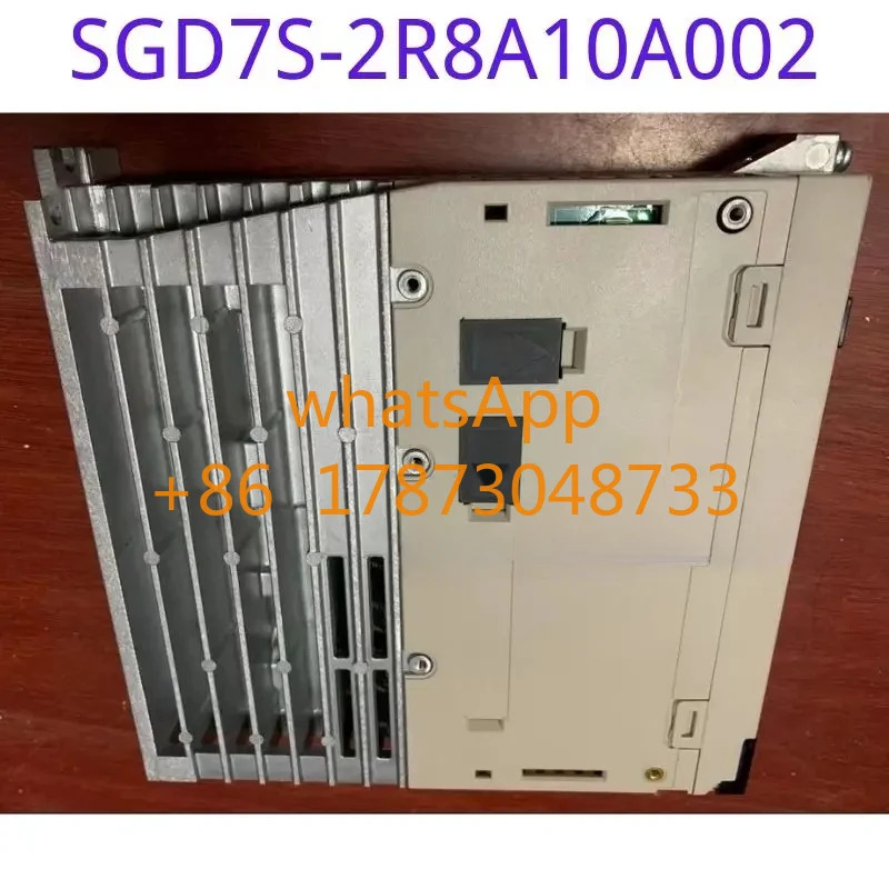 리퍼된 드라이버 SGD7S-2R8A10A002는 기능적으로 리퍼되었으며 외관이 좋고 상태가