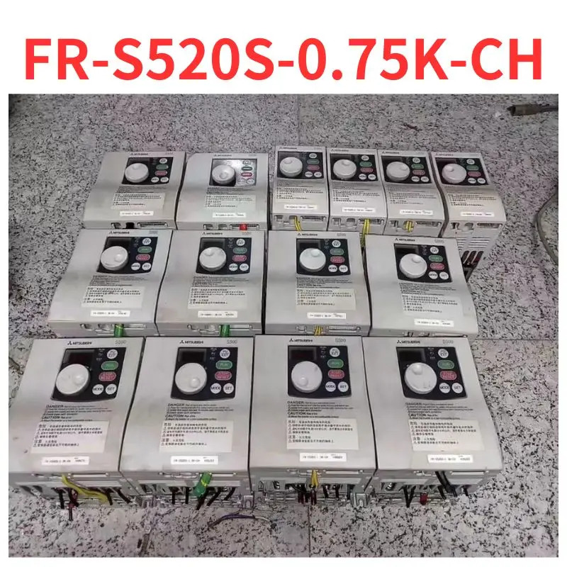 리퍼 FR-S520S-0.75K-CH 인버터 완료