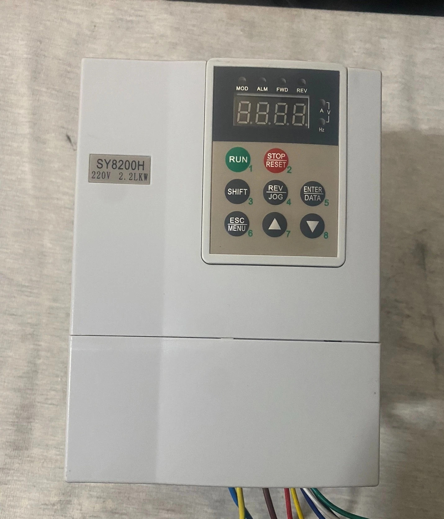 SY8200H-2S2R2G 2.2KW 10A 작동 상태 3개월