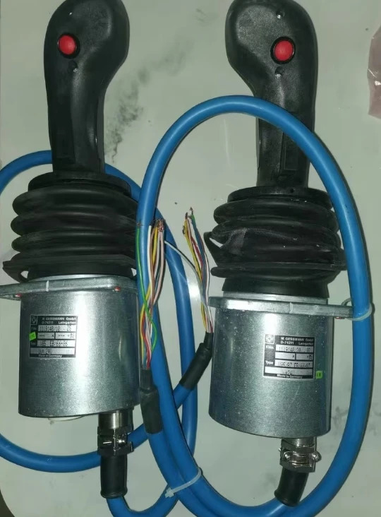Gessmann V85 EB 66-86 1119140/10-25 산업핸들 왼손 오른손세트
