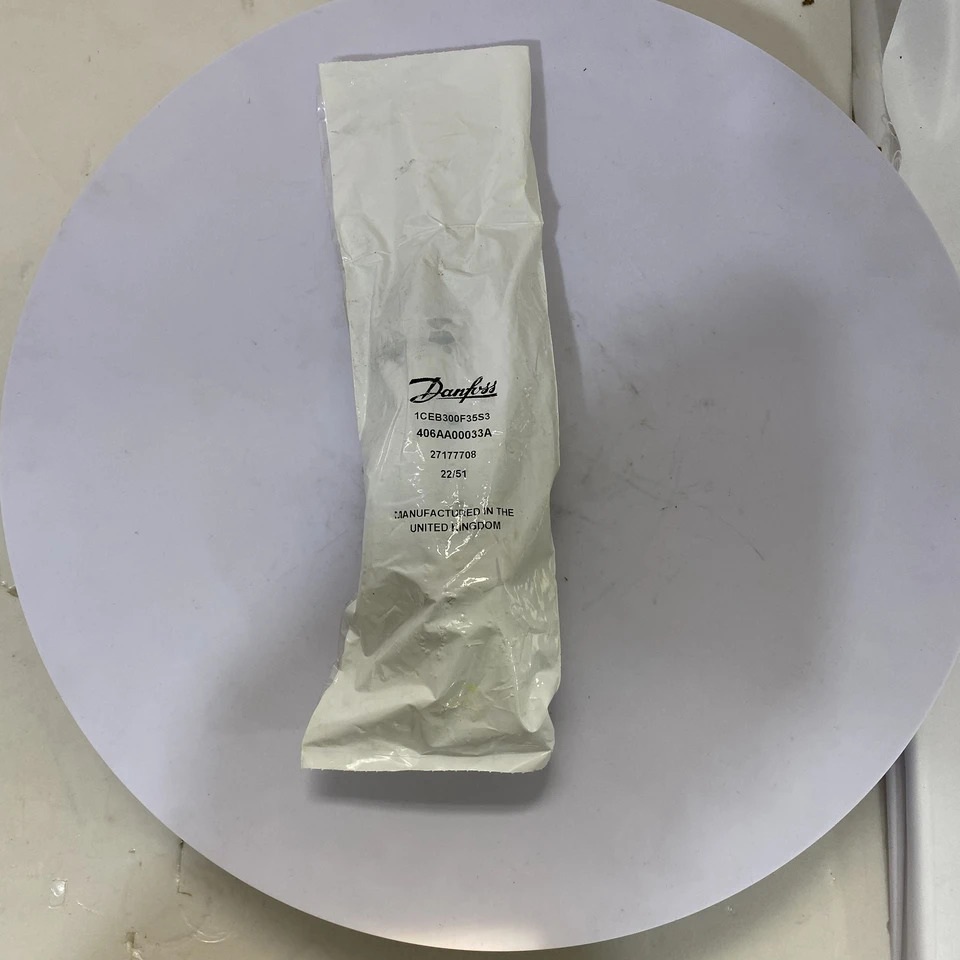 1CE vic kers 오버센터 밸브 1CEB300F35S3