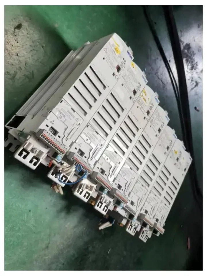 리퍼 E82EV302-4C200 인버터 완료