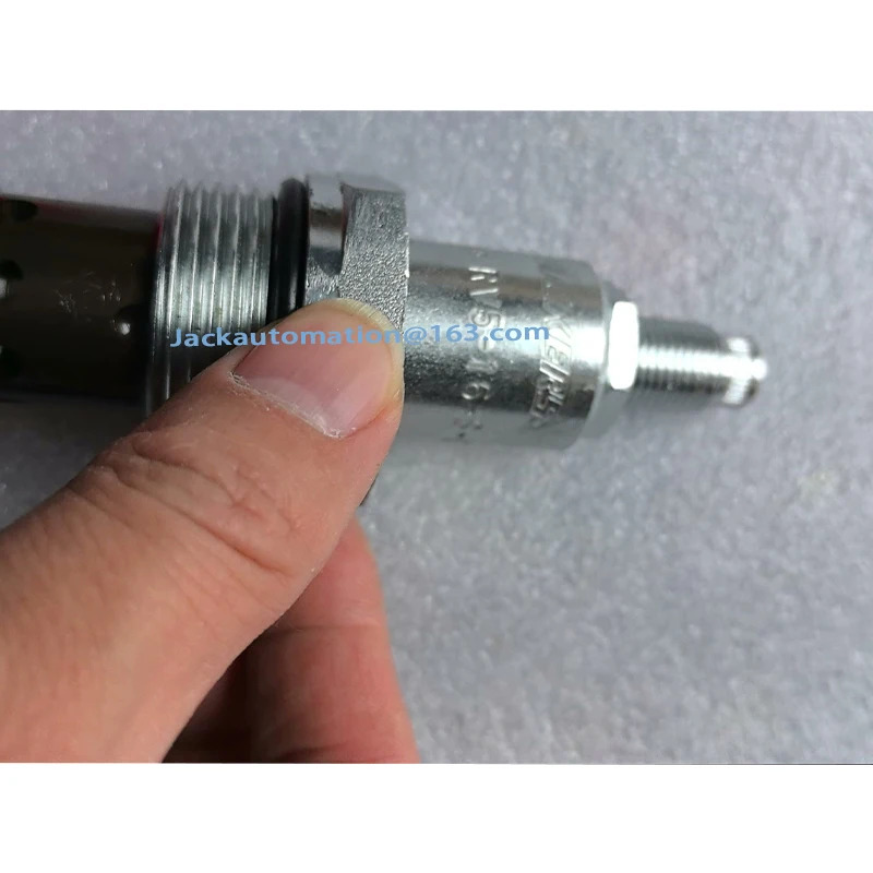 VICKERS RV5-16-S-0-30 플매트 카펫 러그 밸브