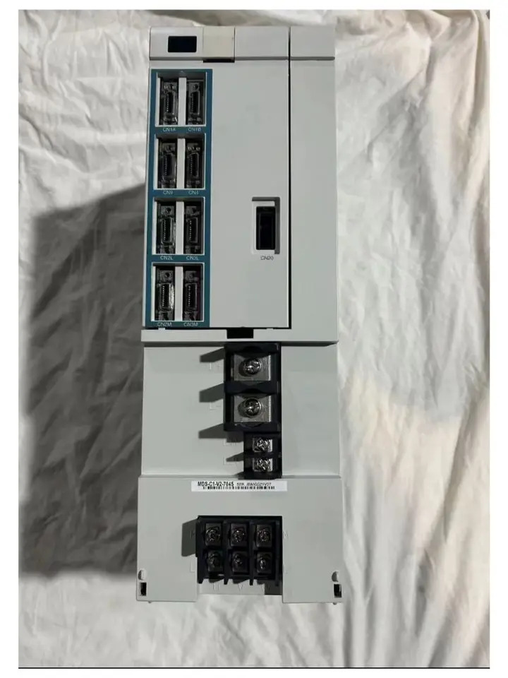 리퍼 MDS-C1-V2-7045 드라이브 완료