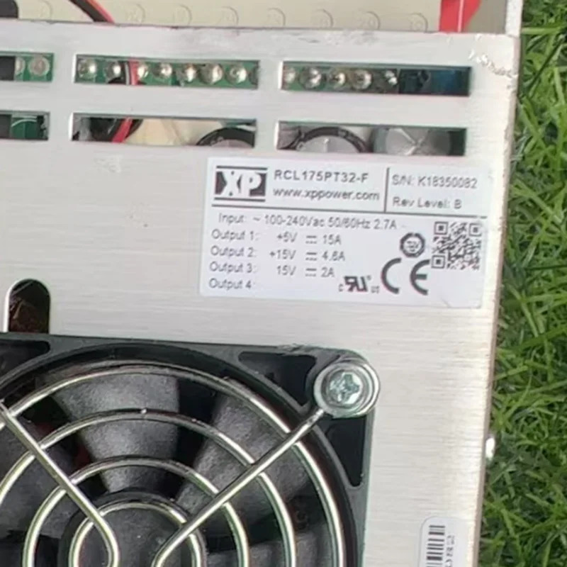 리퍼 전원공급장치 XP 5V15V15V 175W RCL175PT32-F 새 것처럼 작동