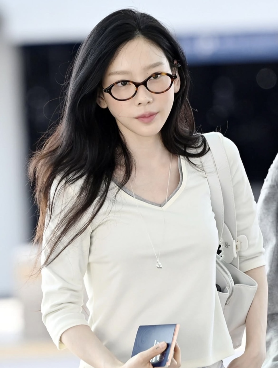 태연안경 호피 레오파드 트렌디한 오벌형 긱시크 미니멀 가벼운 - 상품 이미지