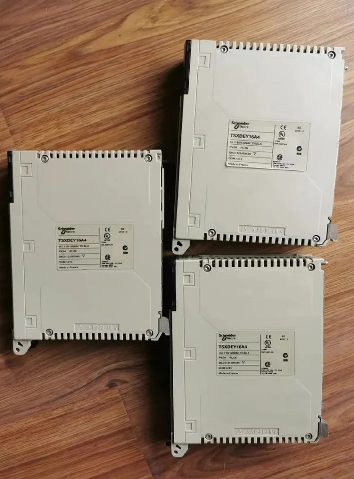TSXDEY16A4 모듈 신