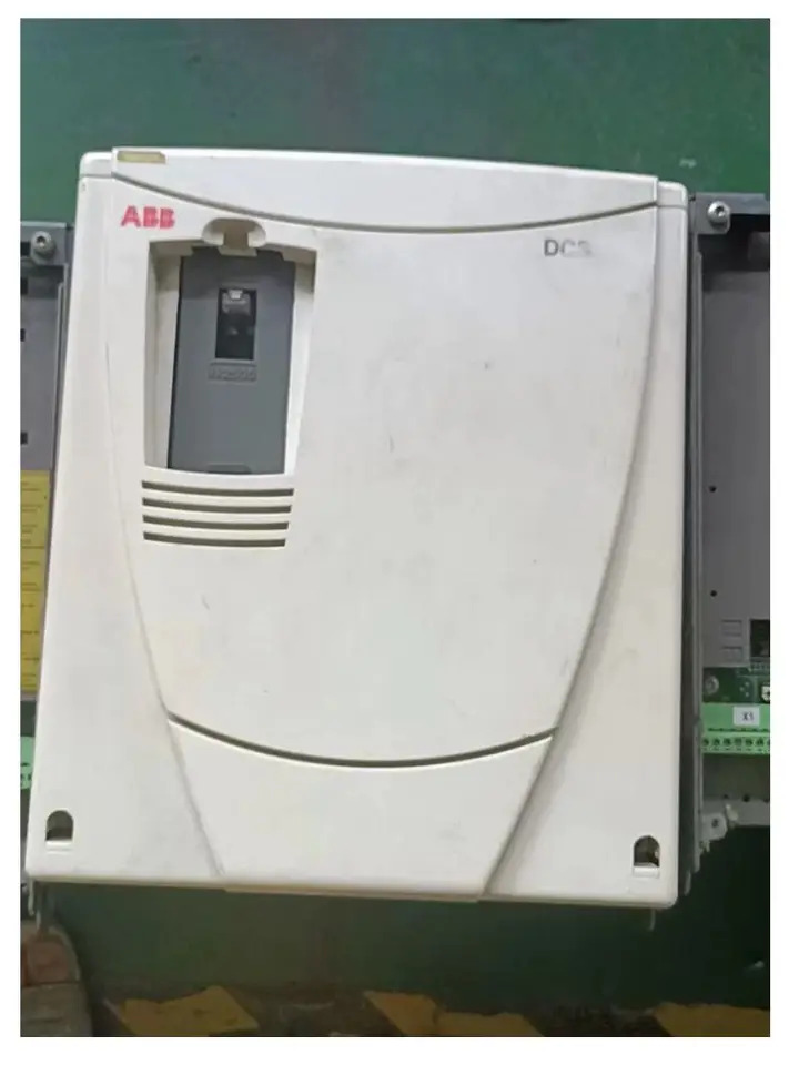 리퍼 DCS550-S02-0250-05-00-00 DC 거버너 완료