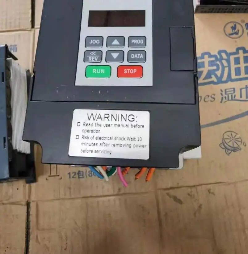 DV300--T 220V 1.5KW 3개월 으로 잘 작동