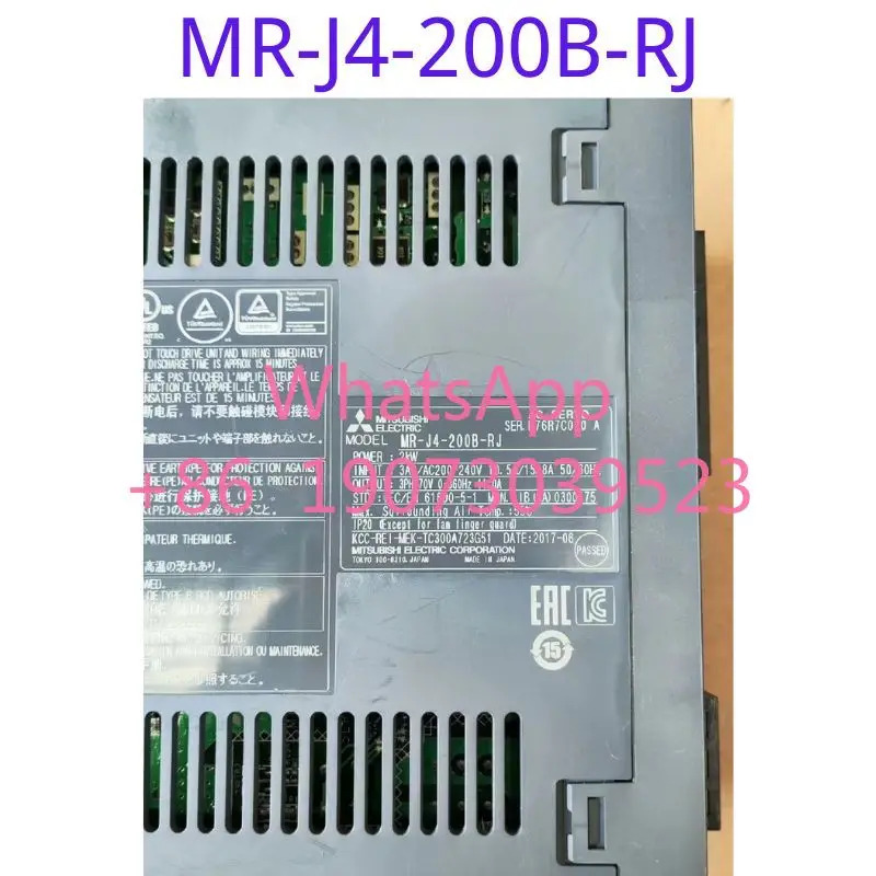 리퍼된 드라이버 MR-J4-200B-RJ 2KW 기능이 그대로 리퍼되었습니다.