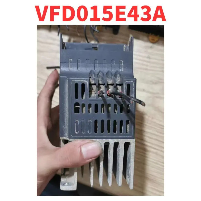 리퍼 VFD015E43A 인버터 완료