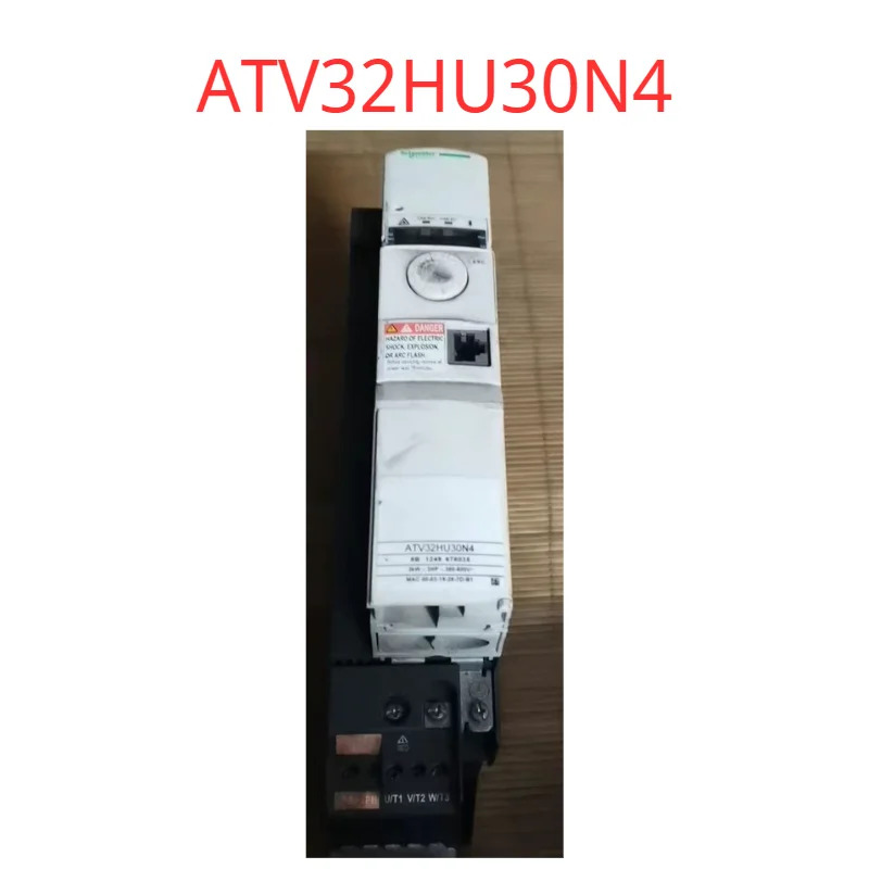 리퍼 완료 주파수 변환기 신 ATV32HU30N4