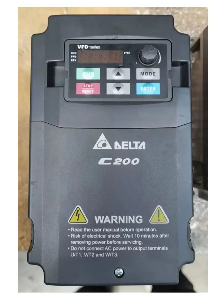 VFD004CB21A-20 주파수 변환기 리퍼 완료 신