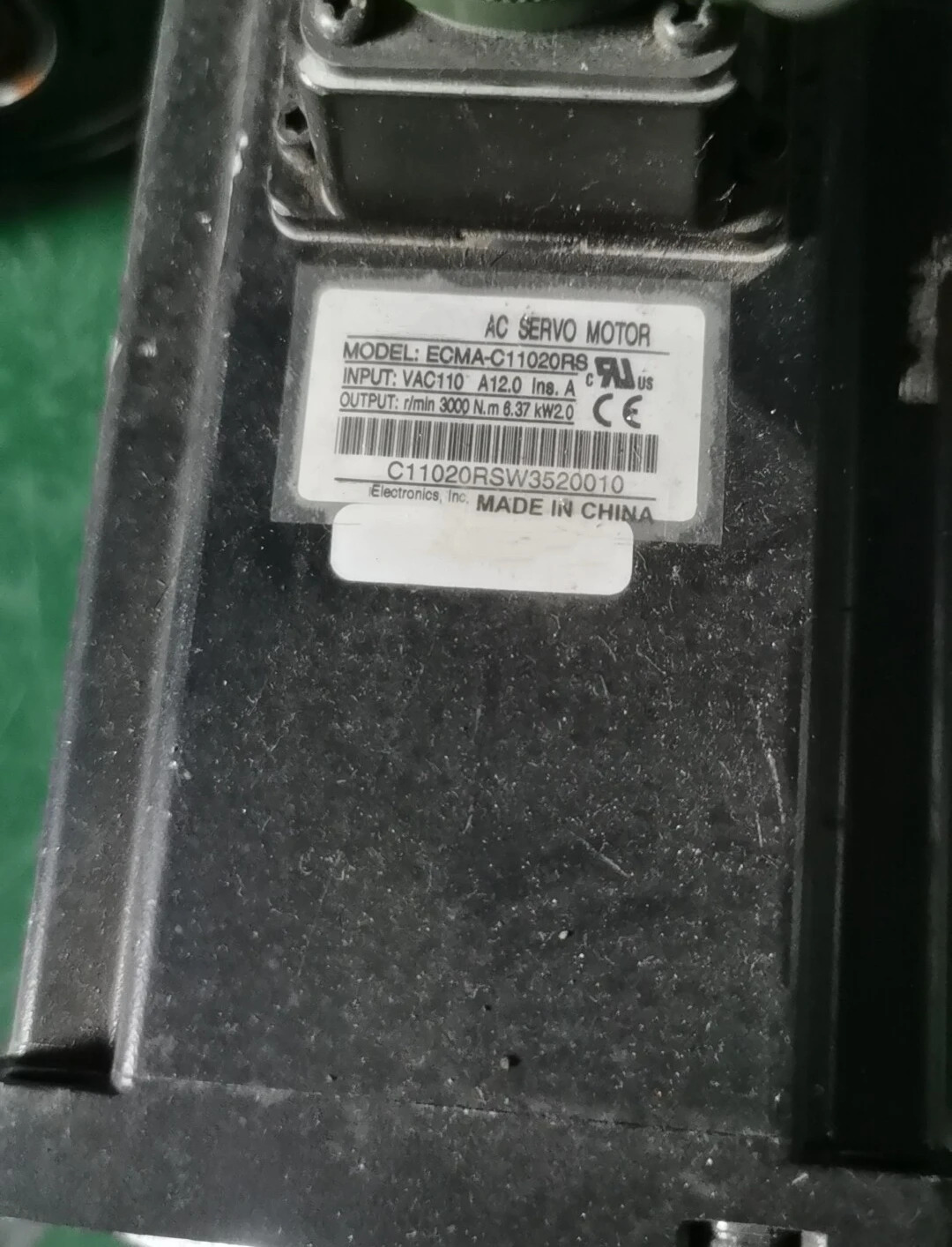 ECMA-C11020RS 2.0KW 서보모터 작동 상태 3개월