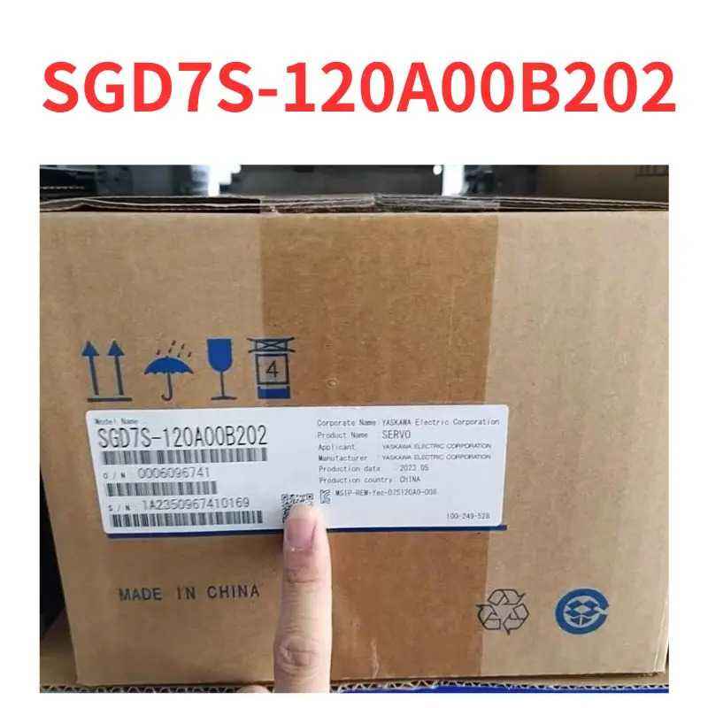 SGD7S-120A00B202 서보 드라이버 신