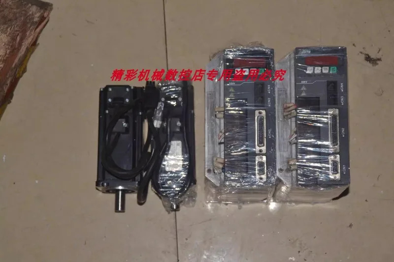 EVTA ID100 2R8 S 60-SD-01330-E - C 400W 서보모터