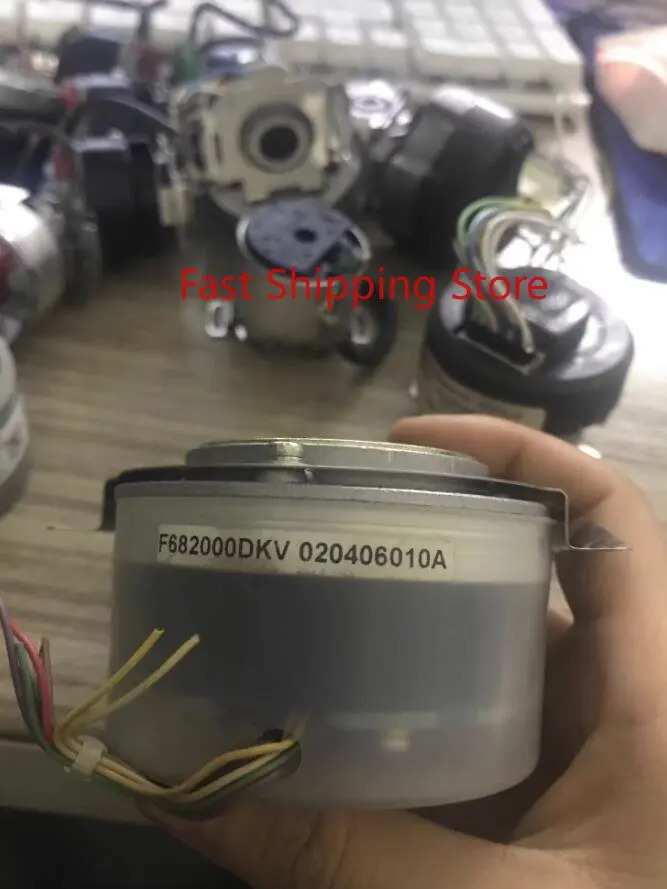F 682000 DKV는 3개월 으로 작동 상태가