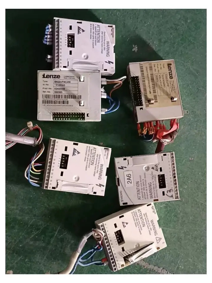 인버터 IO 보드 리퍼 완료 E82ZAFSC000 신