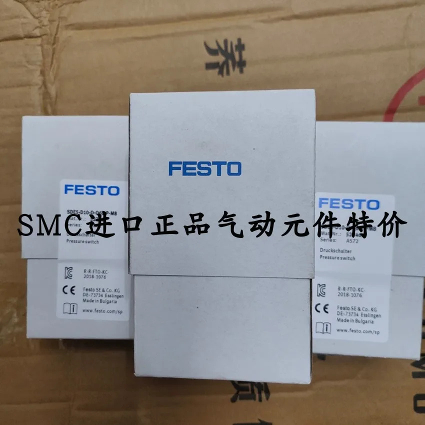 Festo 압력센서 SDE5-D10-0-Q6E-P-M8 527467 중