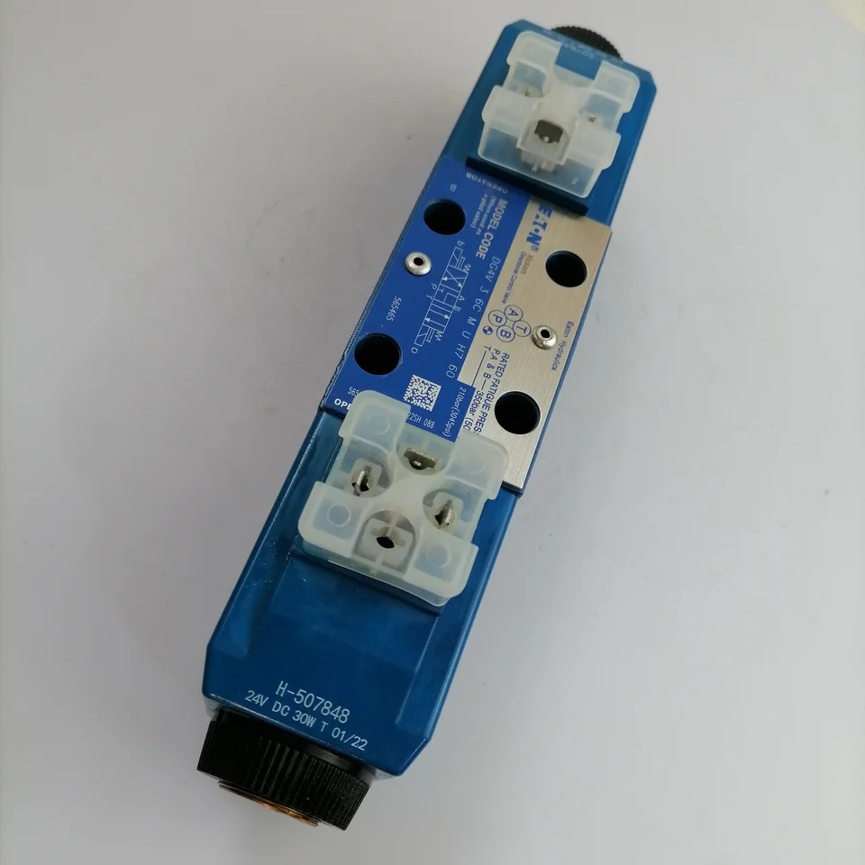 Ea ton vic kers 솔레노이드 밸브 DG4V DG4V-3-6C-M-U-H7-60