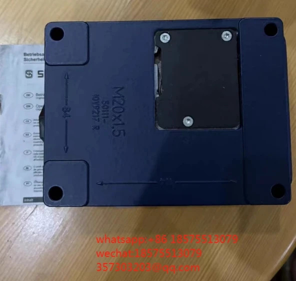 SCHMERSAL AZM 415-11ZPKA 24VAC DC 산업인터록 스위치 DE-42279